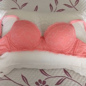 Intimissimi - lace bra size 34B